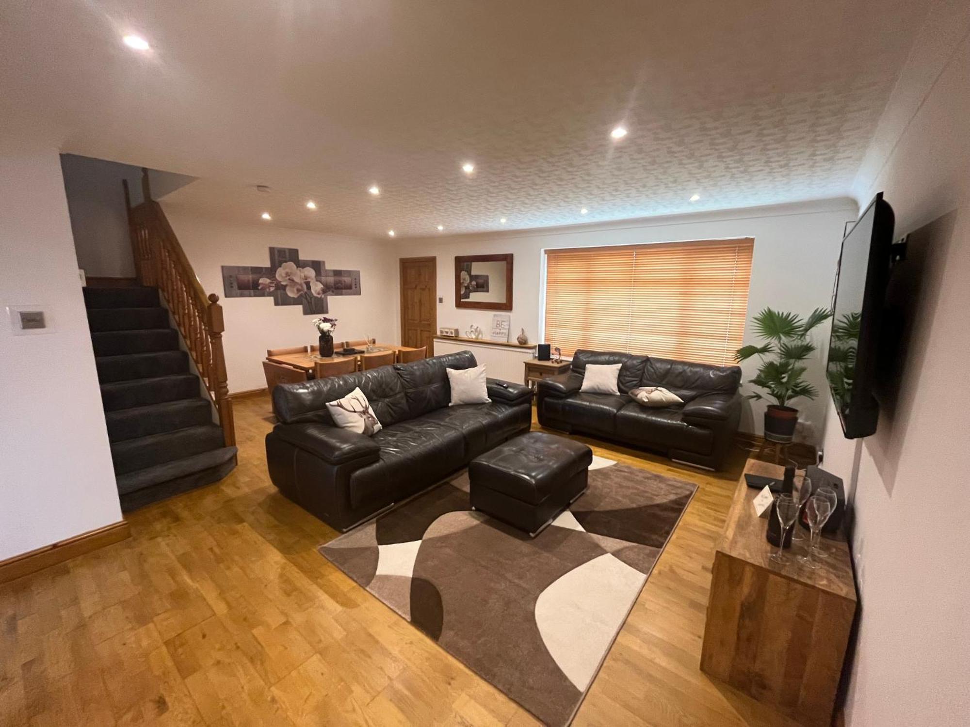 Wilford Charm Spacious 3Br Retreat In Nottingham Bagian luar foto